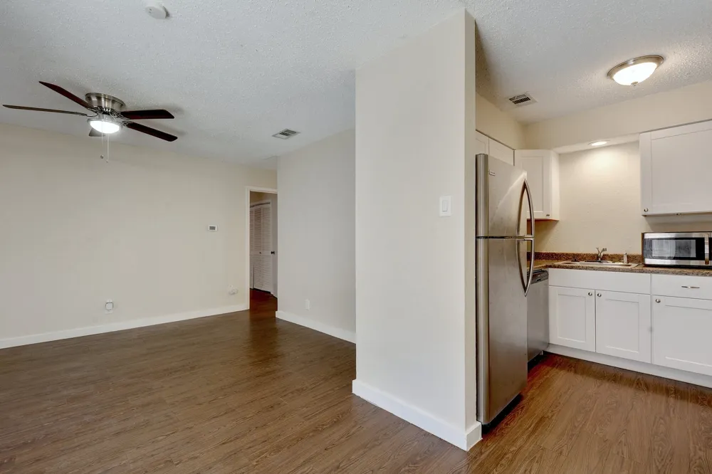 4802 W Wind Trail #103 Austin, TX 78745