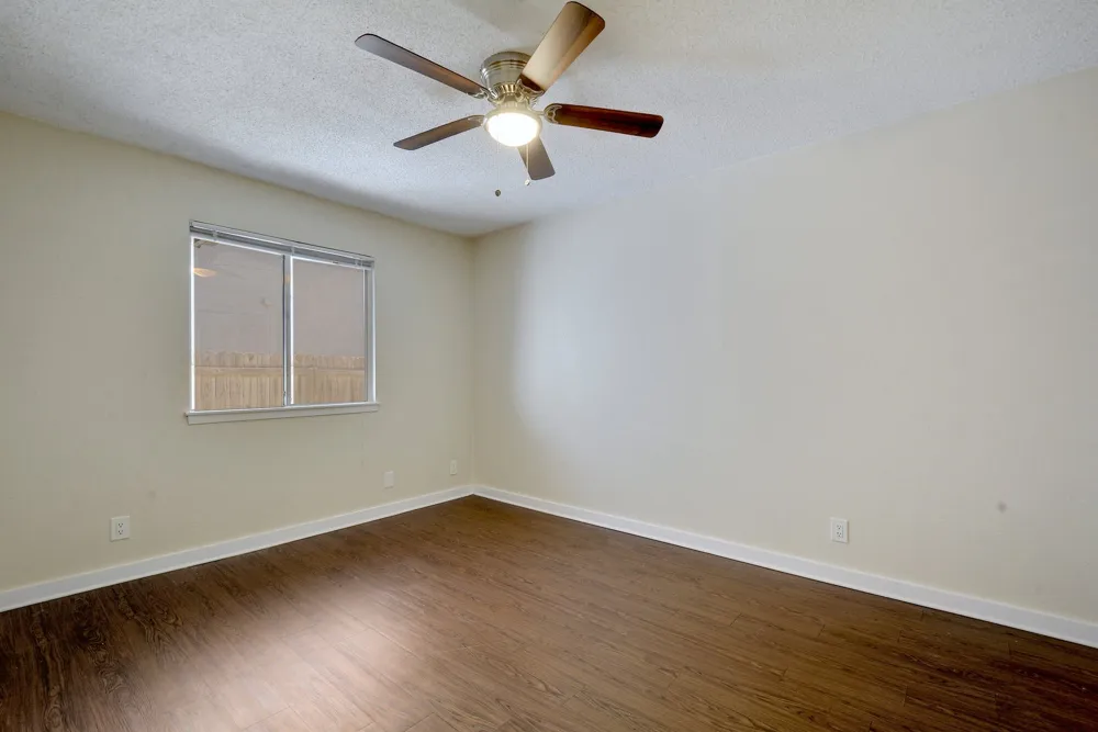 4802 W Wind Trail #103 Austin, TX 78745