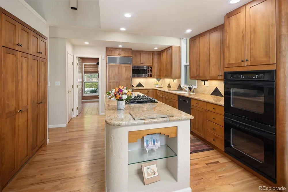 9561 E Lake Circle Greenwood Village, CO 80111