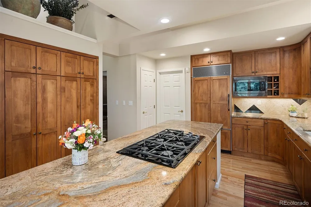 9561 E Lake Circle Greenwood Village, CO 80111