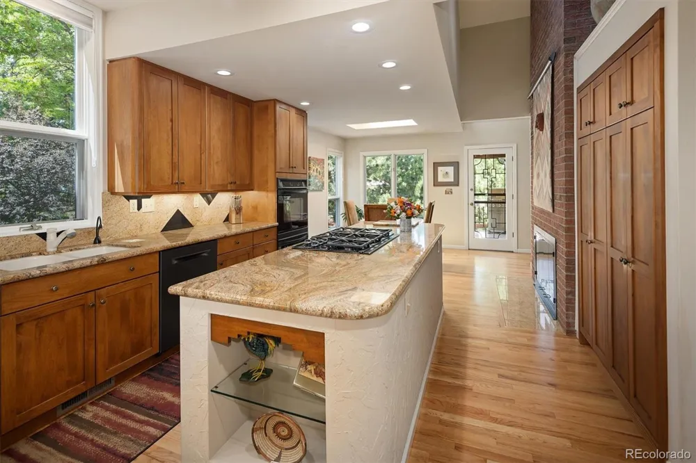 9561 E Lake Circle Greenwood Village, CO 80111