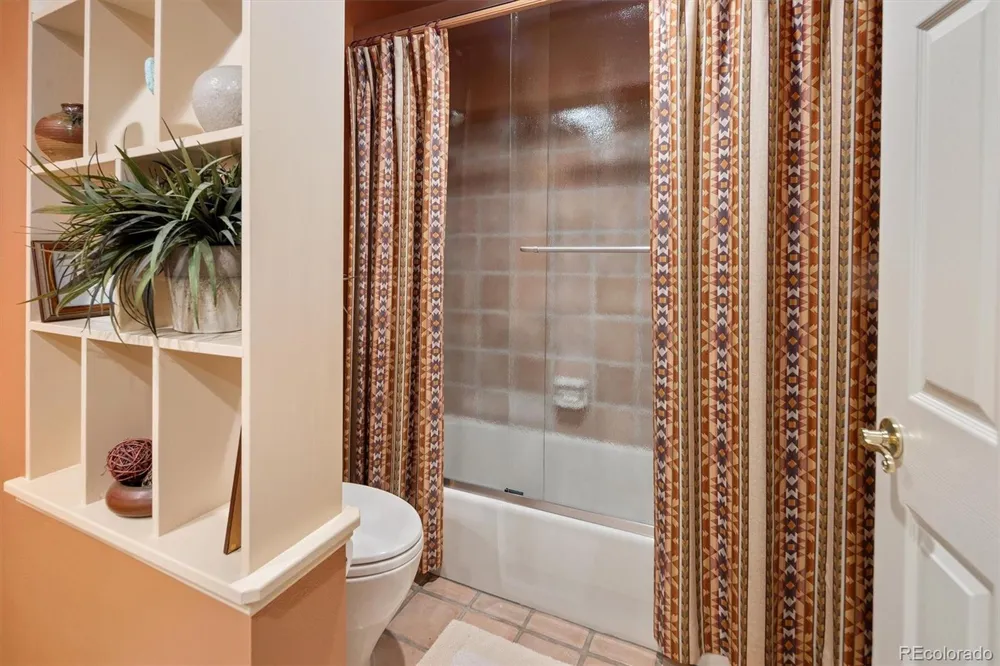 9561 E Lake Circle Greenwood Village, CO 80111