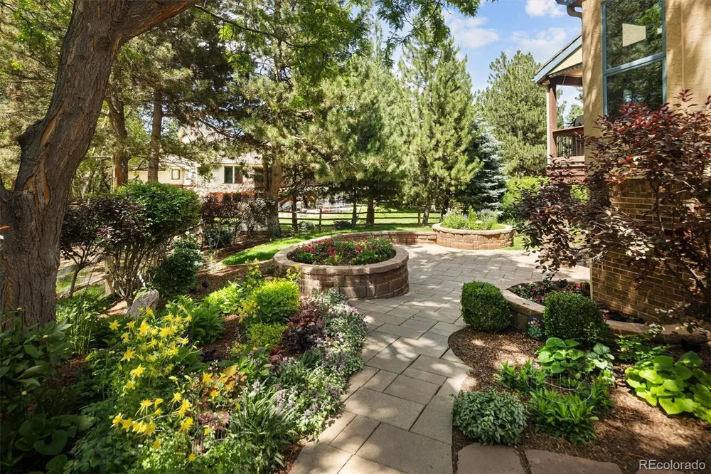 9561 E Lake Circle Greenwood Village, CO 80111