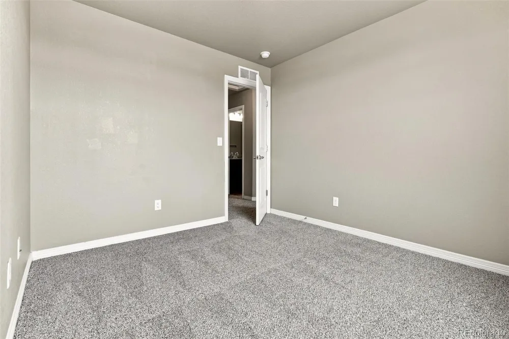 2063 Tabor Street Berthoud, CO 80513