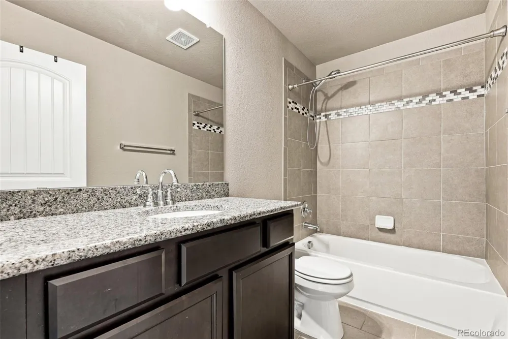 2063 Tabor Street Berthoud, CO 80513
