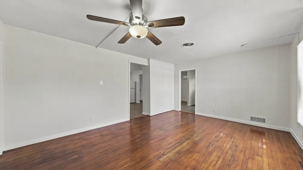 3008 Miller Avenue Fort Worth, TX 76105