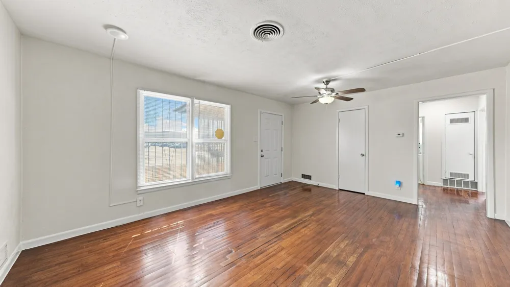 3008 Miller Avenue Fort Worth, TX 76105