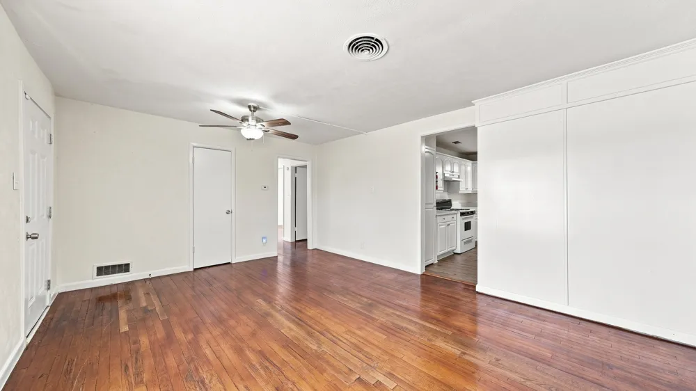 3008 Miller Avenue Fort Worth, TX 76105