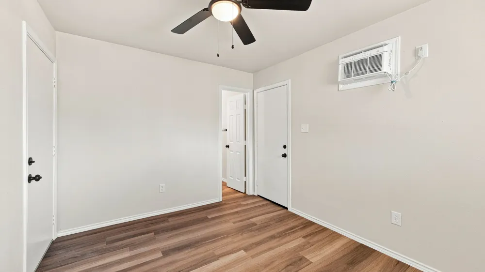 3008 Miller Avenue Fort Worth, TX 76105
