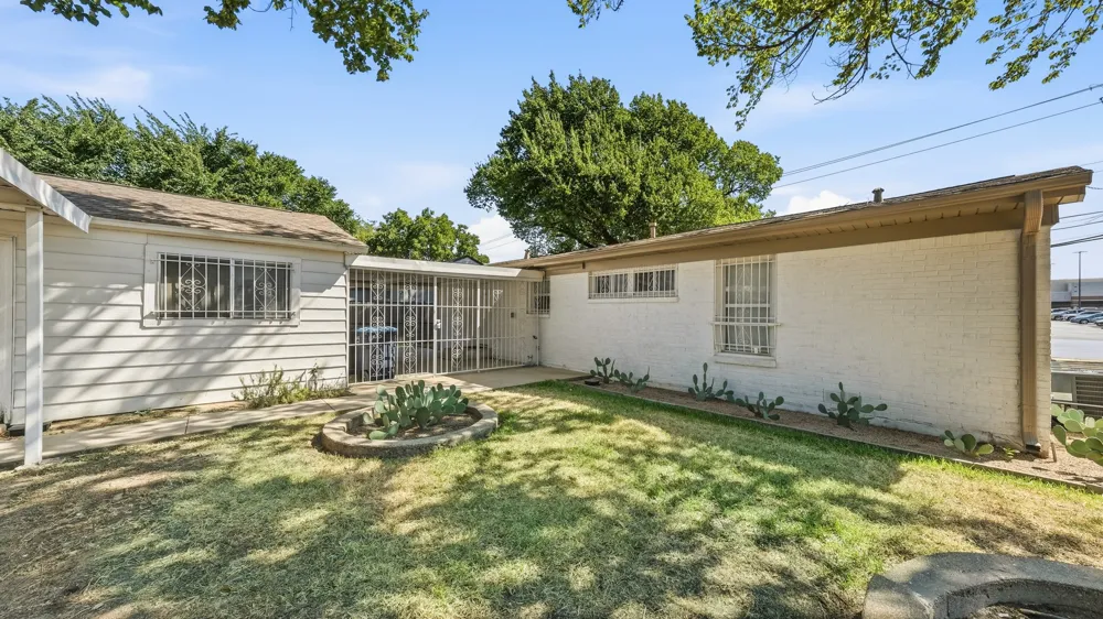 3008 Miller Avenue Fort Worth, TX 76105