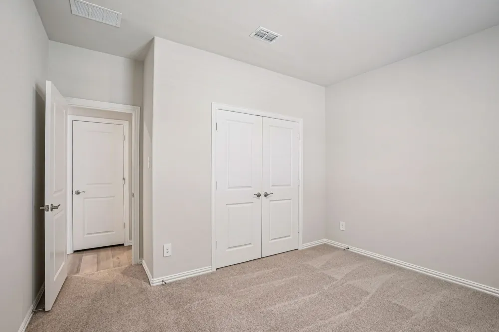 2105 Longchamp Lane Seagoville, TX 75159