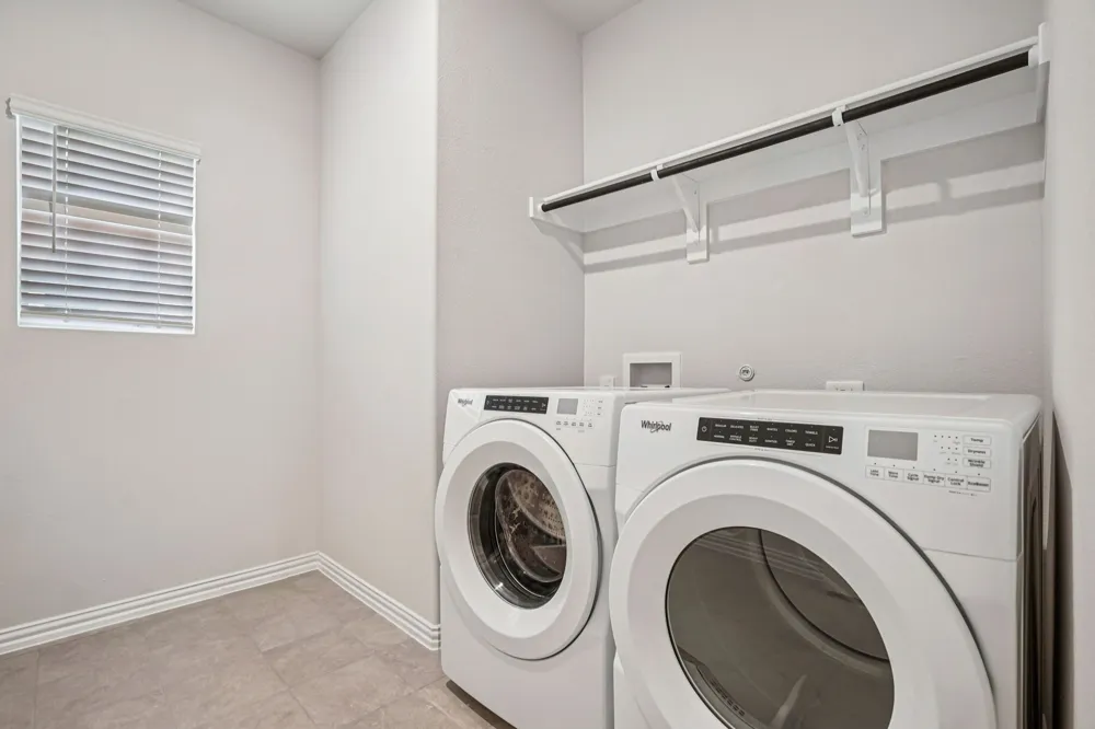 2105 Longchamp Lane Seagoville, TX 75159