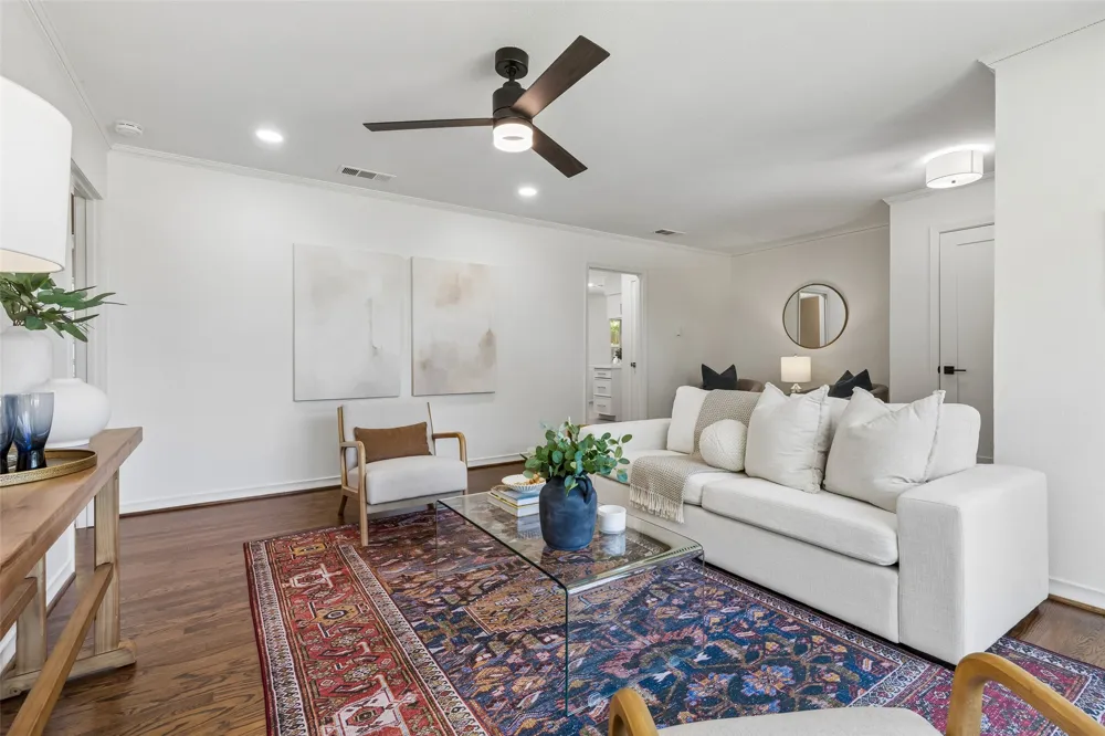 155 Bon Aire Drive Dallas, TX 75218