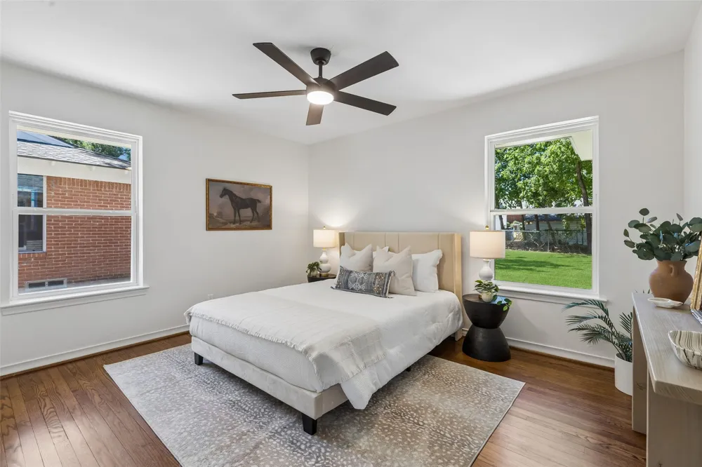 155 Bon Aire Drive Dallas, TX 75218