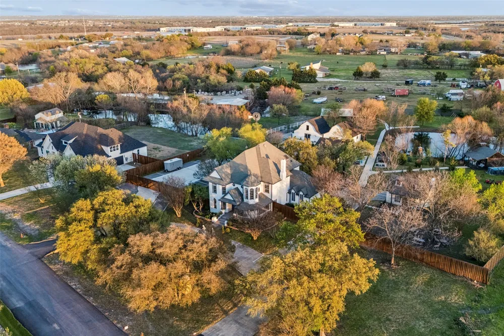 3706 Castle Drive Rowlett, TX 75089