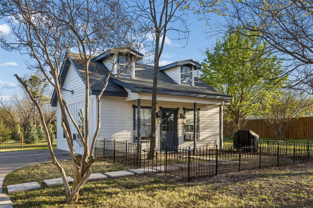 3706 Castle Drive Rowlett, TX 75089