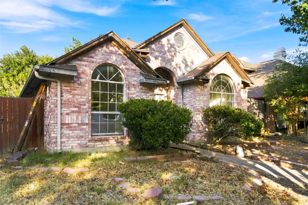 6501 White Oak Drive Rowlett, TX 75089