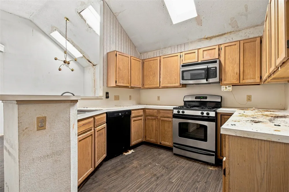 6501 White Oak Drive Rowlett, TX 75089
