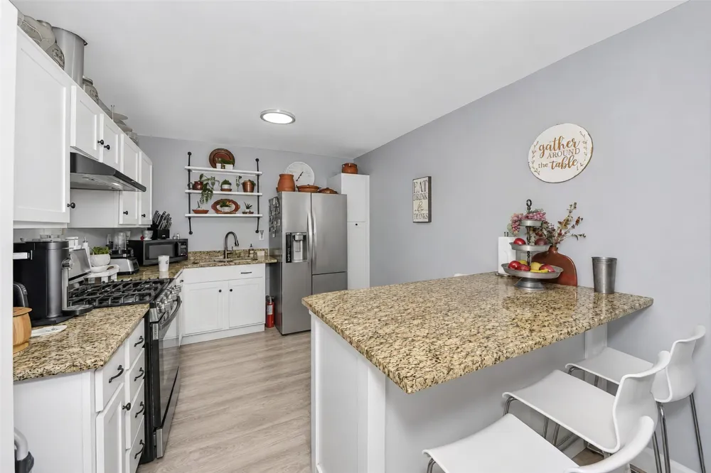 1714 Meadowbrook Lane Irving, TX 75061