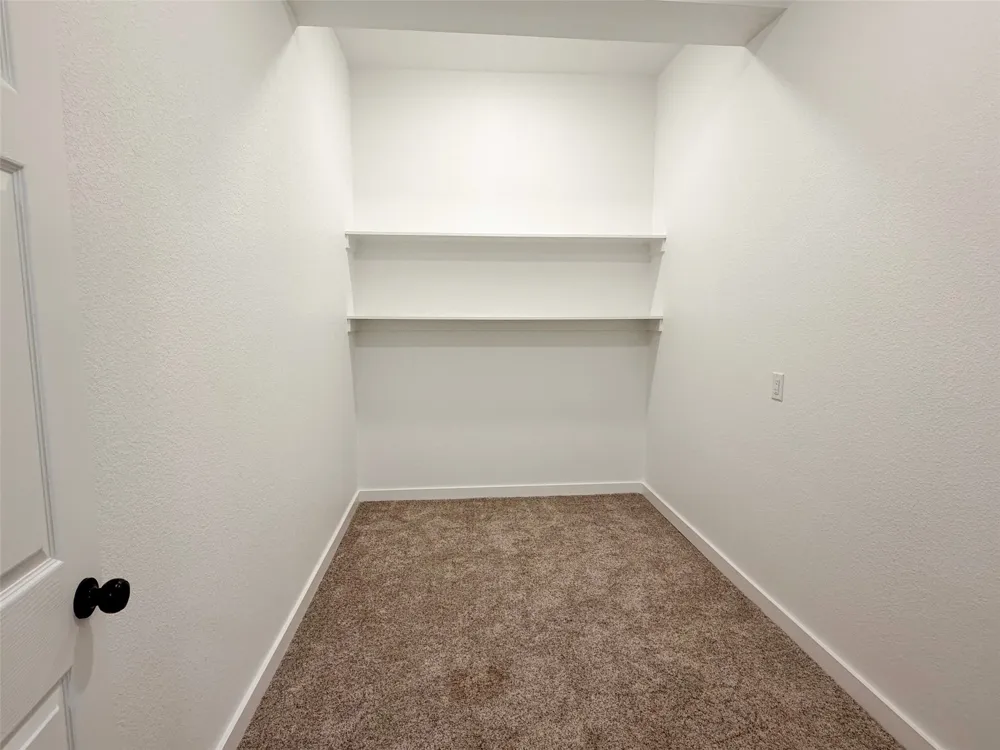 1714 Meadowbrook Lane Irving, TX 75061