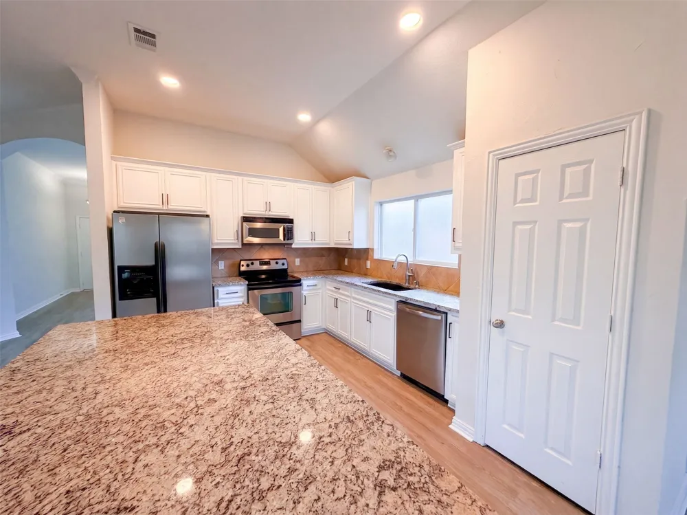 1009 Spinnaker Drive Forney, TX 75126