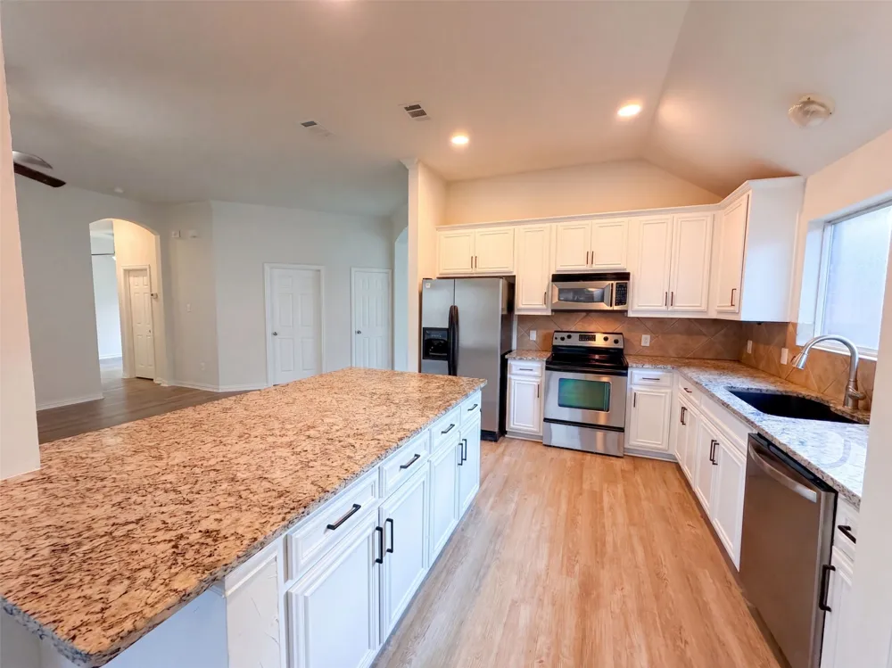 1009 Spinnaker Drive Forney, TX 75126