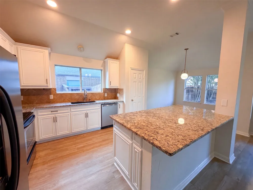 1009 Spinnaker Drive Forney, TX 75126