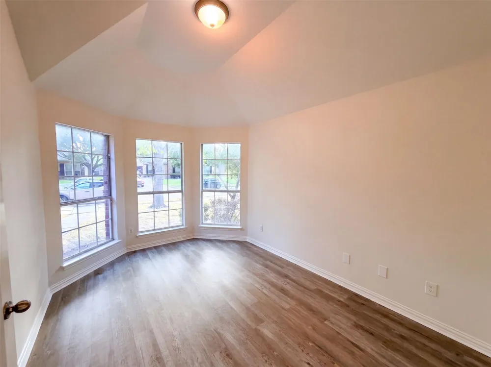 1009 Spinnaker Drive Forney, TX 75126