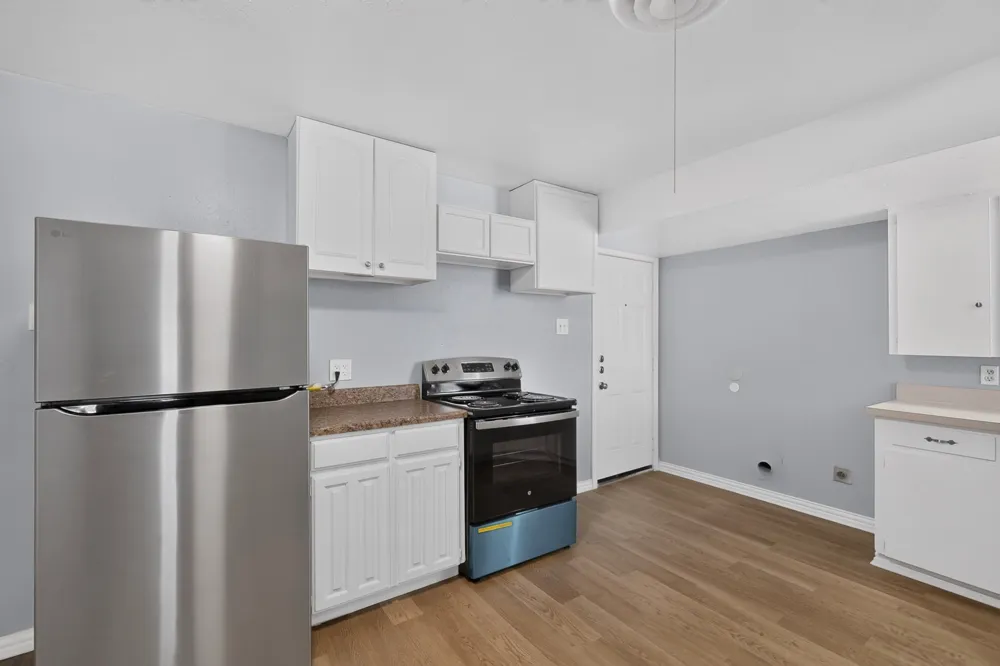 222 W Union Bower Road Irving, TX 75061