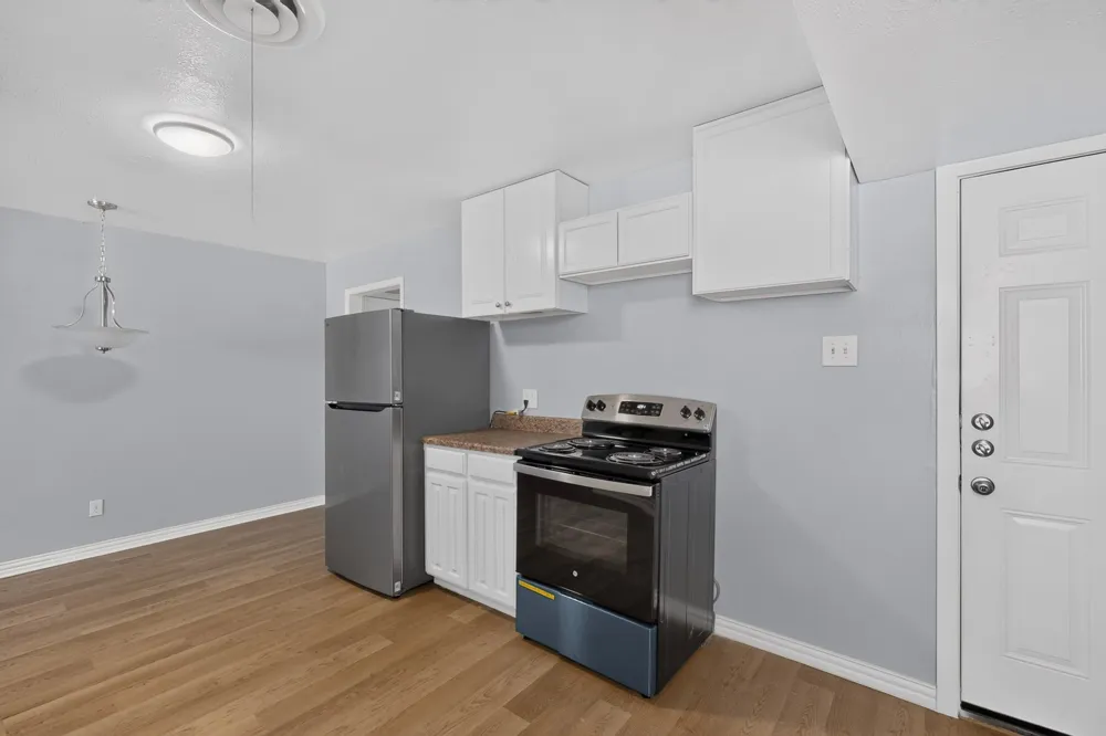 222 W Union Bower Road Irving, TX 75061