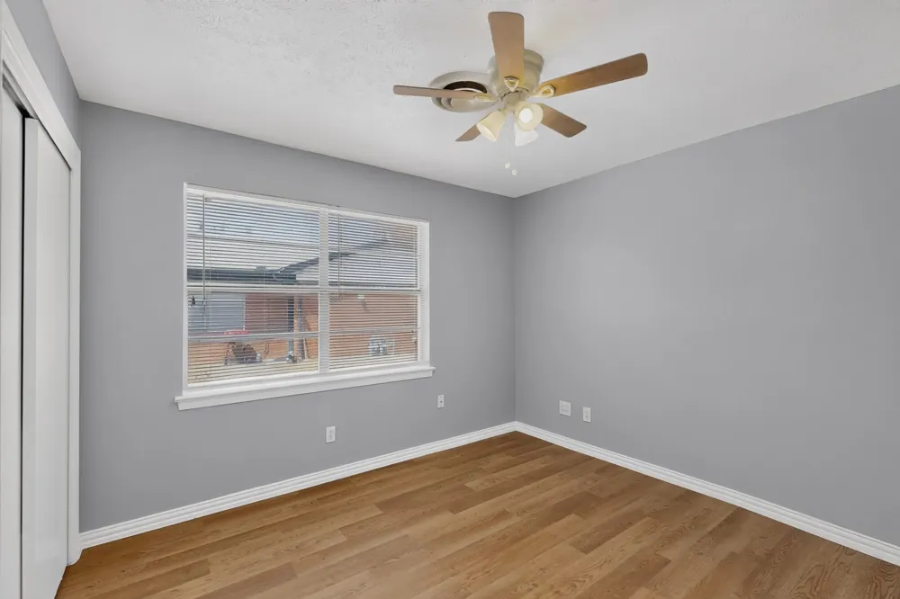 222 W Union Bower Road Irving, TX 75061
