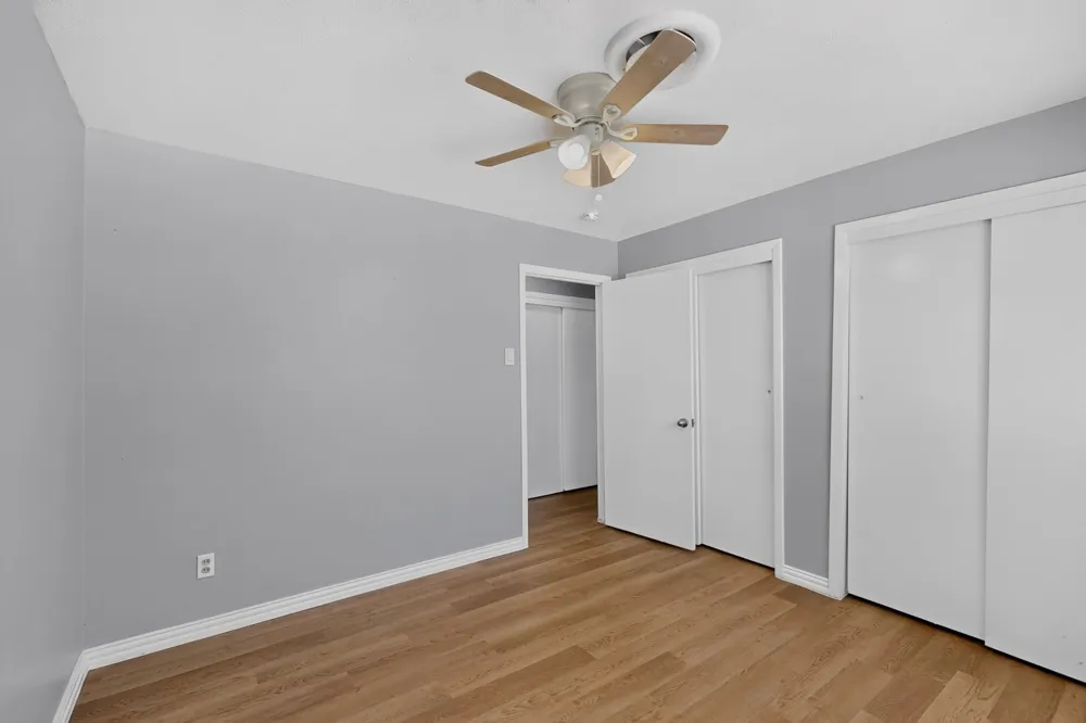 222 W Union Bower Road Irving, TX 75061