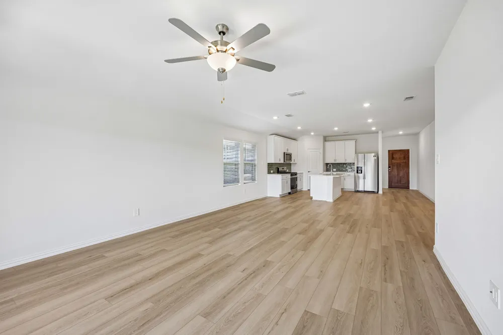 2107 Longchamp Lane Seagoville, TX 75159