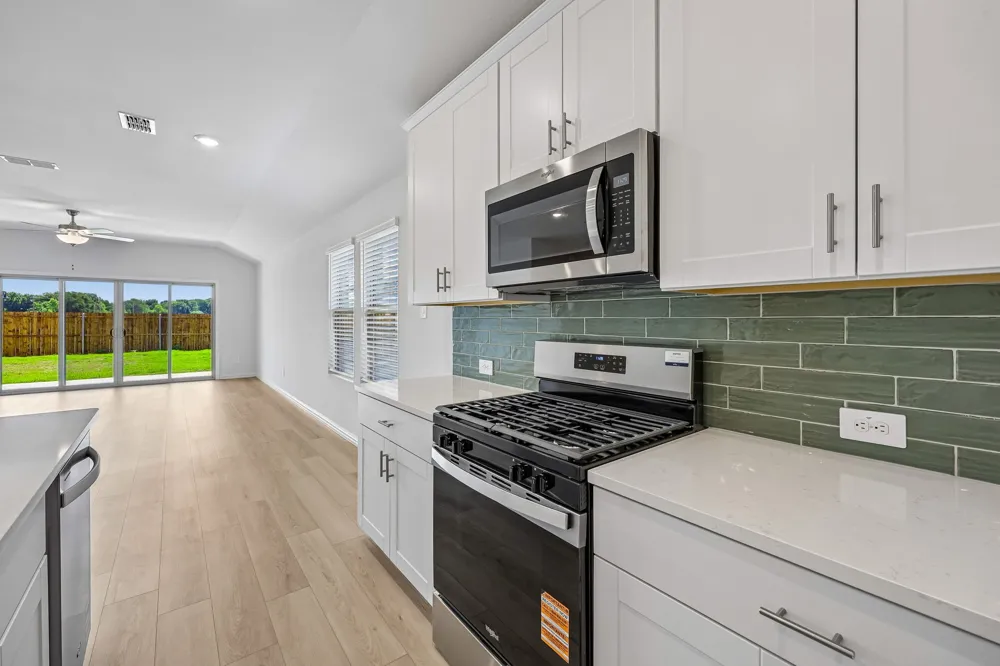 2107 Longchamp Lane Seagoville, TX 75159