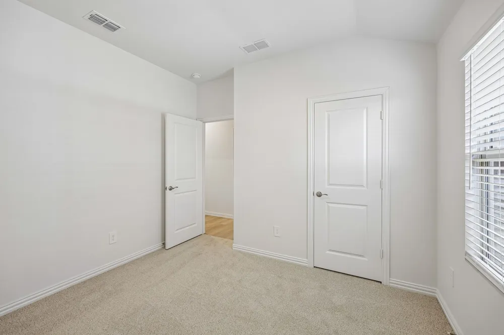 2107 Longchamp Lane Seagoville, TX 75159
