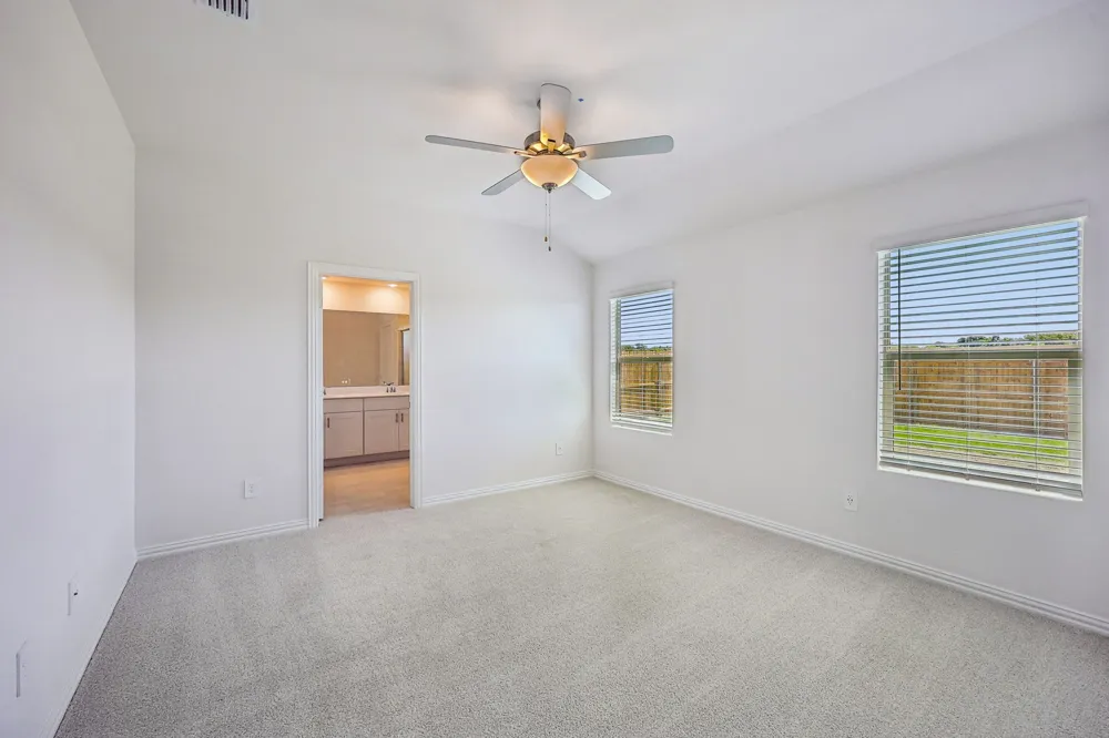 2107 Longchamp Lane Seagoville, TX 75159