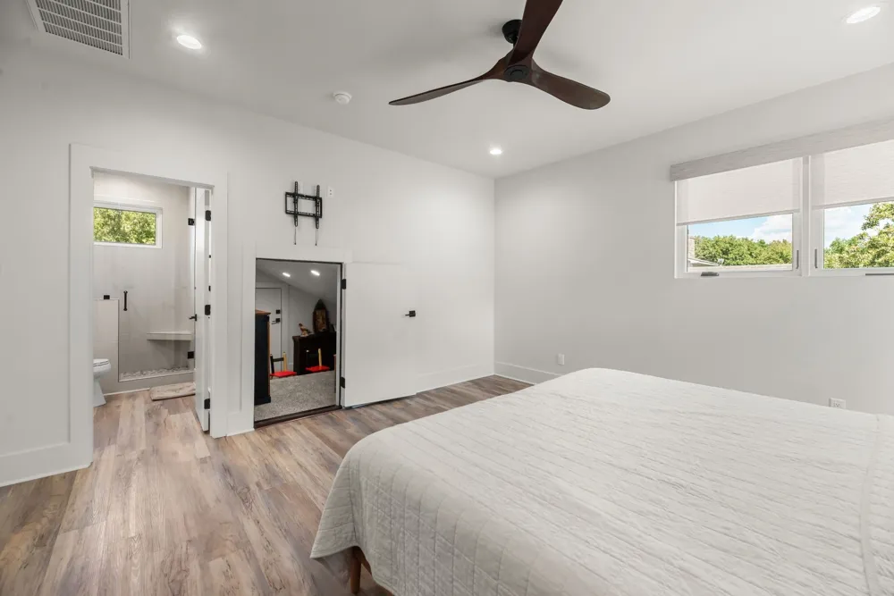 708 Clear Water Court Corsicana, TX 75109