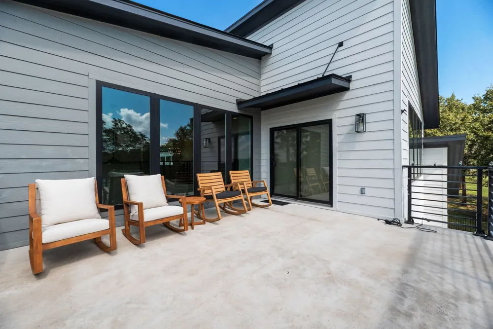 708 Clear Water Court Corsicana, TX 75109