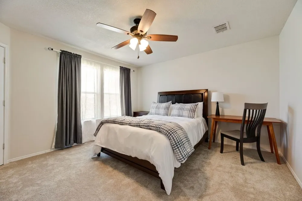 1421 Laurel Hall Lane Little Elm, TX 75068