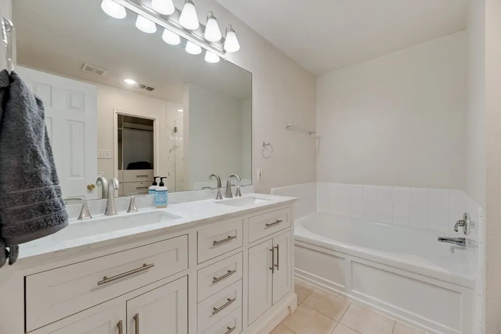 1421 Laurel Hall Lane Little Elm, TX 75068
