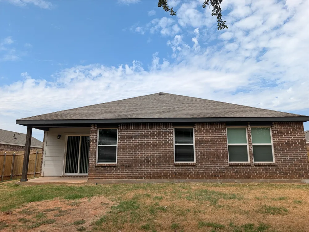 504 Jameson Street Springtown, TX 76082