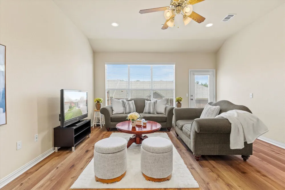 2821 Fordham Road Plano, TX 75025