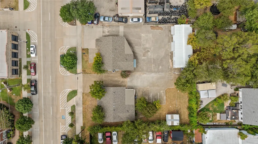 325 E Main Street Lewisville, TX 75057