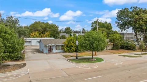 325 E Main Street