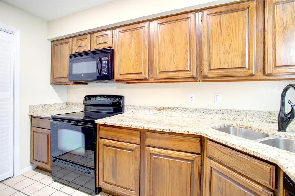 1304 Harwell Drive #4811 Arlington, TX 76011
