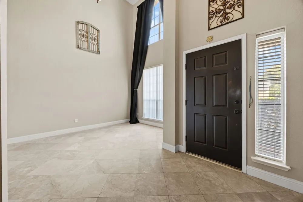 6601 Redwood Lane The Colony, TX 75056