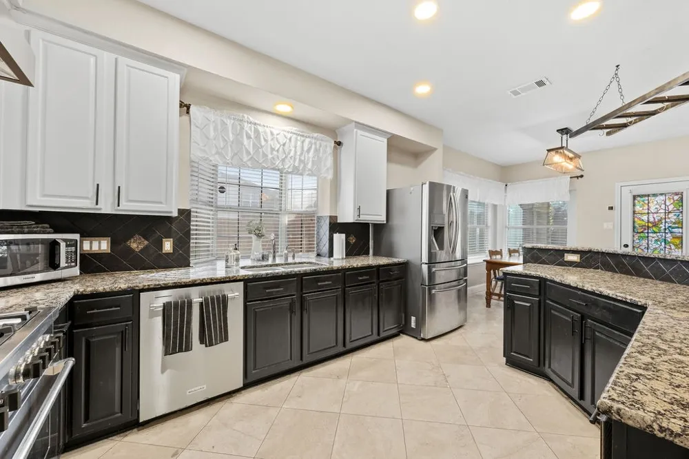 6601 Redwood Lane The Colony, TX 75056