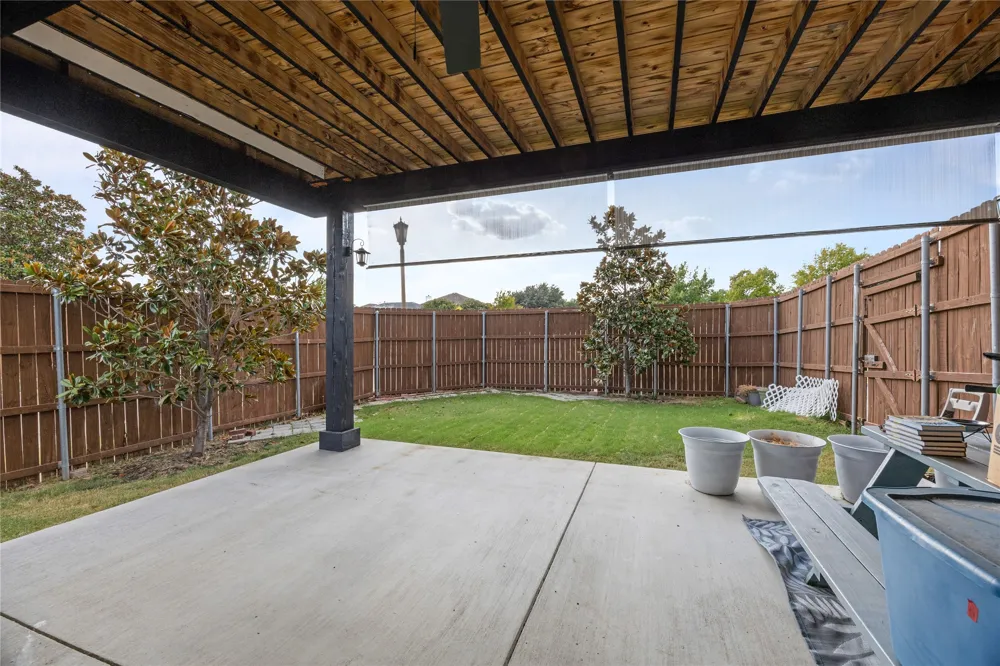 6601 Redwood Lane The Colony, TX 75056