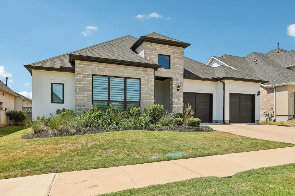 1312 Redbrick Lane Northlake, TX 76247