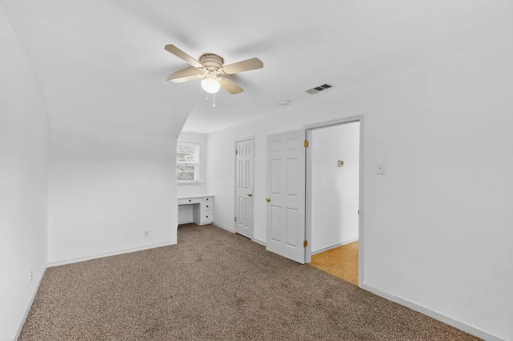 2927 Selma Lane Farmers Branch, TX 75234
